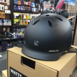 【入荷情報】カッコいいヘルメットbern WATTS